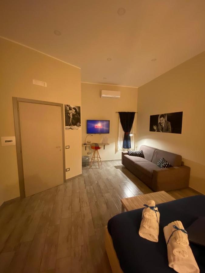 Artisti Bed&Dreams Bed & Breakfast Napoli Bagian luar foto