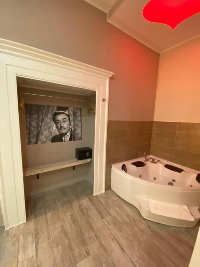 Artisti Bed&Dreams Bed & Breakfast Napoli Bagian luar foto